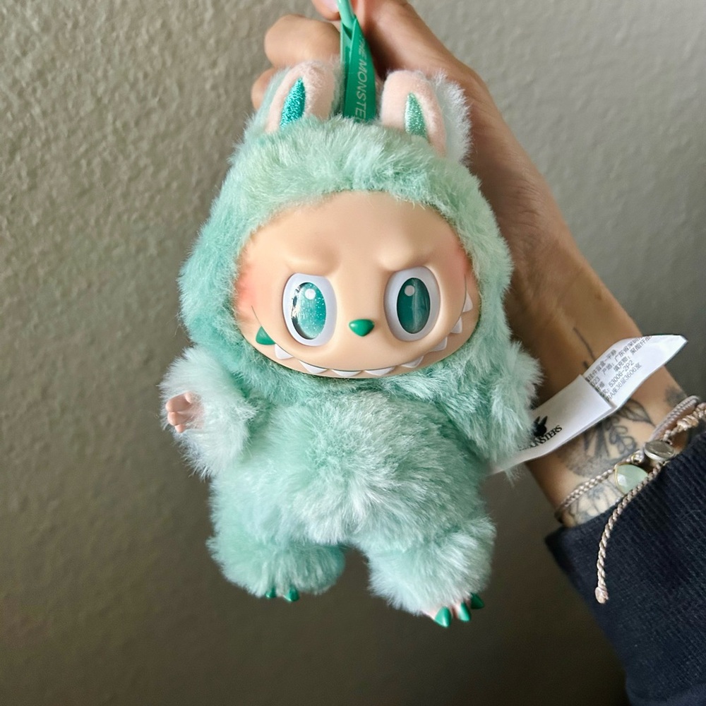 Labubu V3 Big into energy